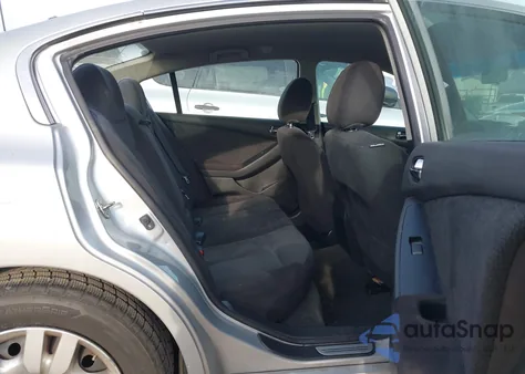 2012 Nissan Altima 2.5 S z USA, uszkodzony, nr VIN 1N4AL2AP6CC256610